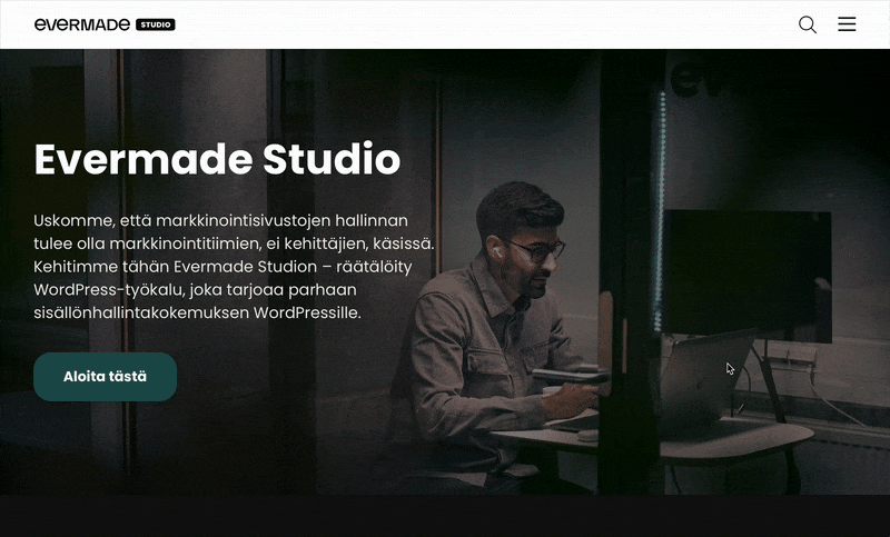 GIF-animaatio, jossa näytetään kuinka Evermade Studion keskusteleva käyttöliittymä sulautuu verkkosivun ilmeeseen. Käyttöliittymä ilmoittaa "Hei, voit kysyä minulta mitä vain Evermadesta! Tai voit myös jatkaa selailua tavalliseen tapaan :)". Käyttäjälle on nappivaihtoehdot "Jutellaan" ja "Jatkan selailua itsekseni, kiitos". Käyttäjä painaa "Jutellaan"-nappia. Käyttöliittymä vastaa: "Ihanaa, jutellaan vain! Oletko kiinnostunut kuulemaan Evermadesta yleisesti vai jokin tietty palvelu mielessä?"
